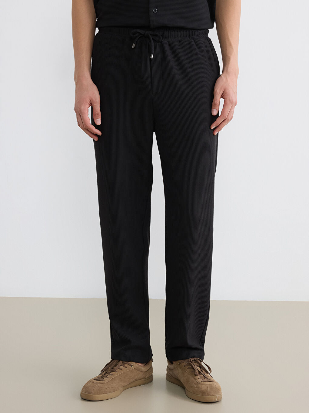 Men's Regular Fit Ribbed Trousers-1