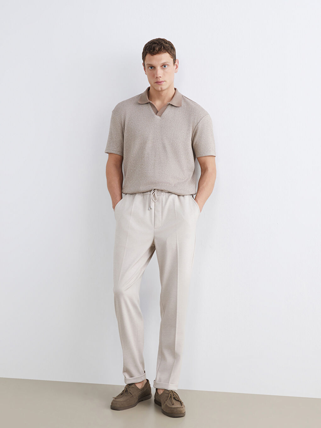 ерлерге арналған стандартты пішімді шалбар