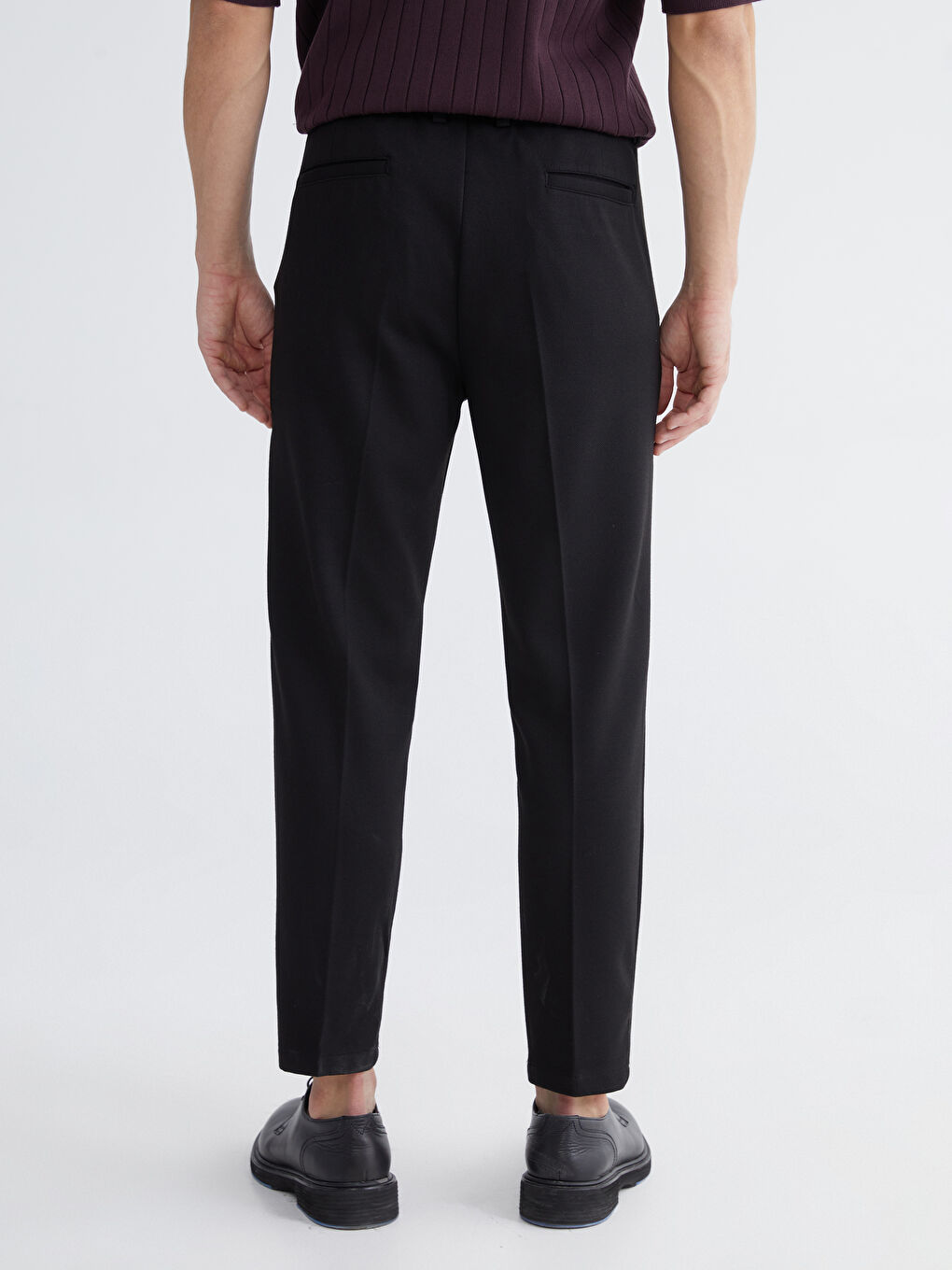 Siyah Standart Kalıp Erkek Pantolon-3
