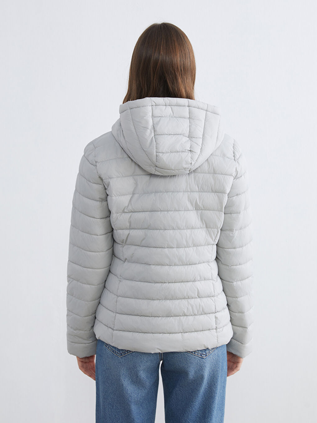 Gri Kapüşonlu Kadın Şişme Mont-5