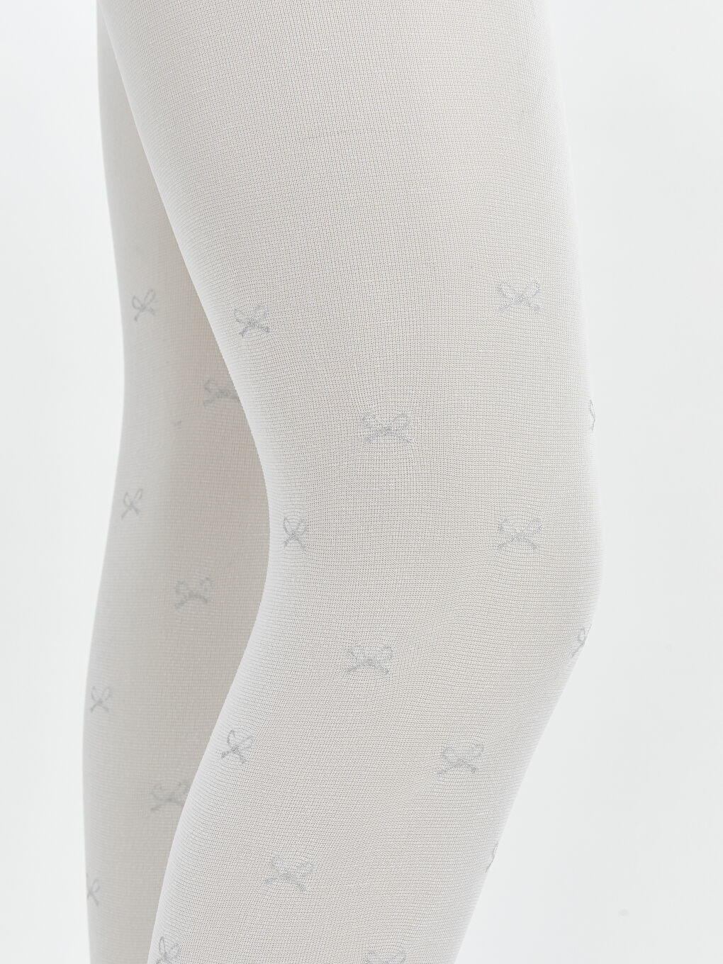 Beyaz Fiyonk Detaylı Kız Çocuk İnce Külotlu Çorap 2'li-4