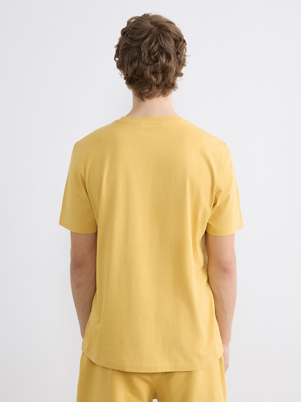 Sarı Bisiklet Yaka Erkek Tişört-3