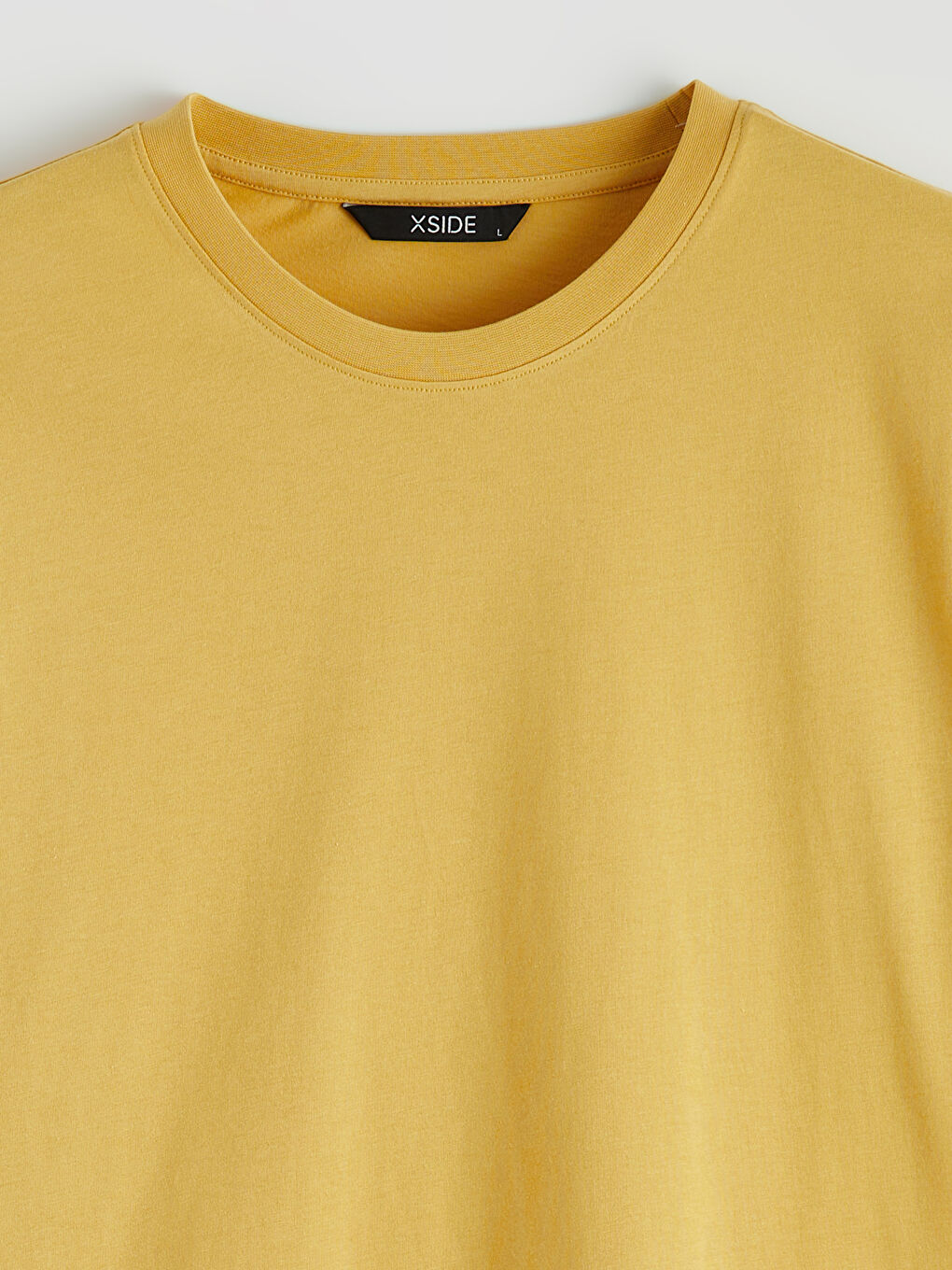 Sarı Bisiklet Yaka Erkek Tişört-5