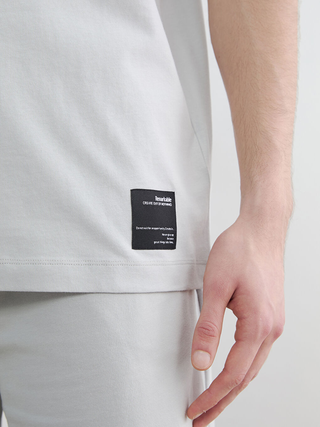 Gri Bisiklet Yaka Erkek Tişört-2