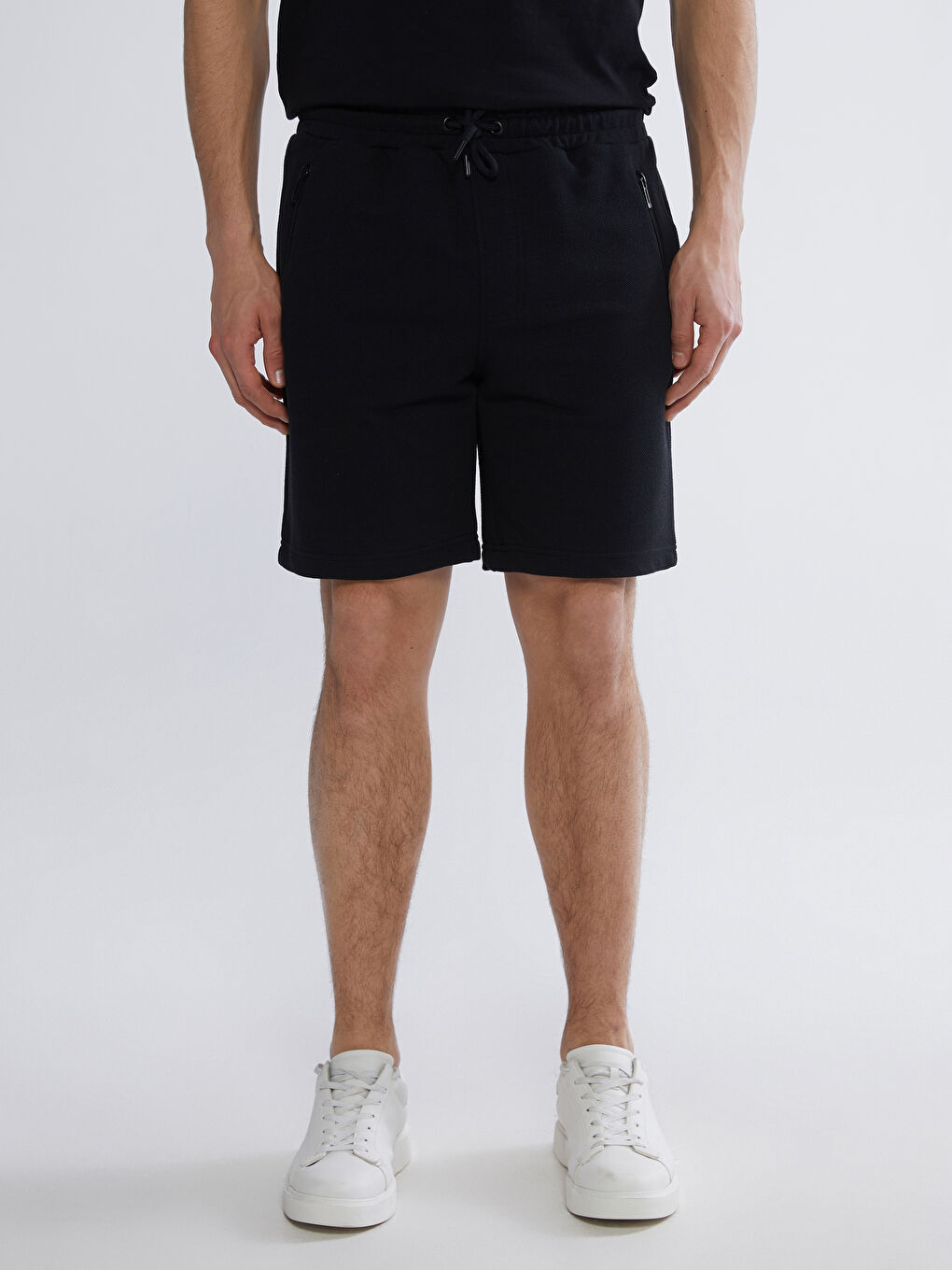 Siyah Standart Kalıp Erkek Pike Şort-2