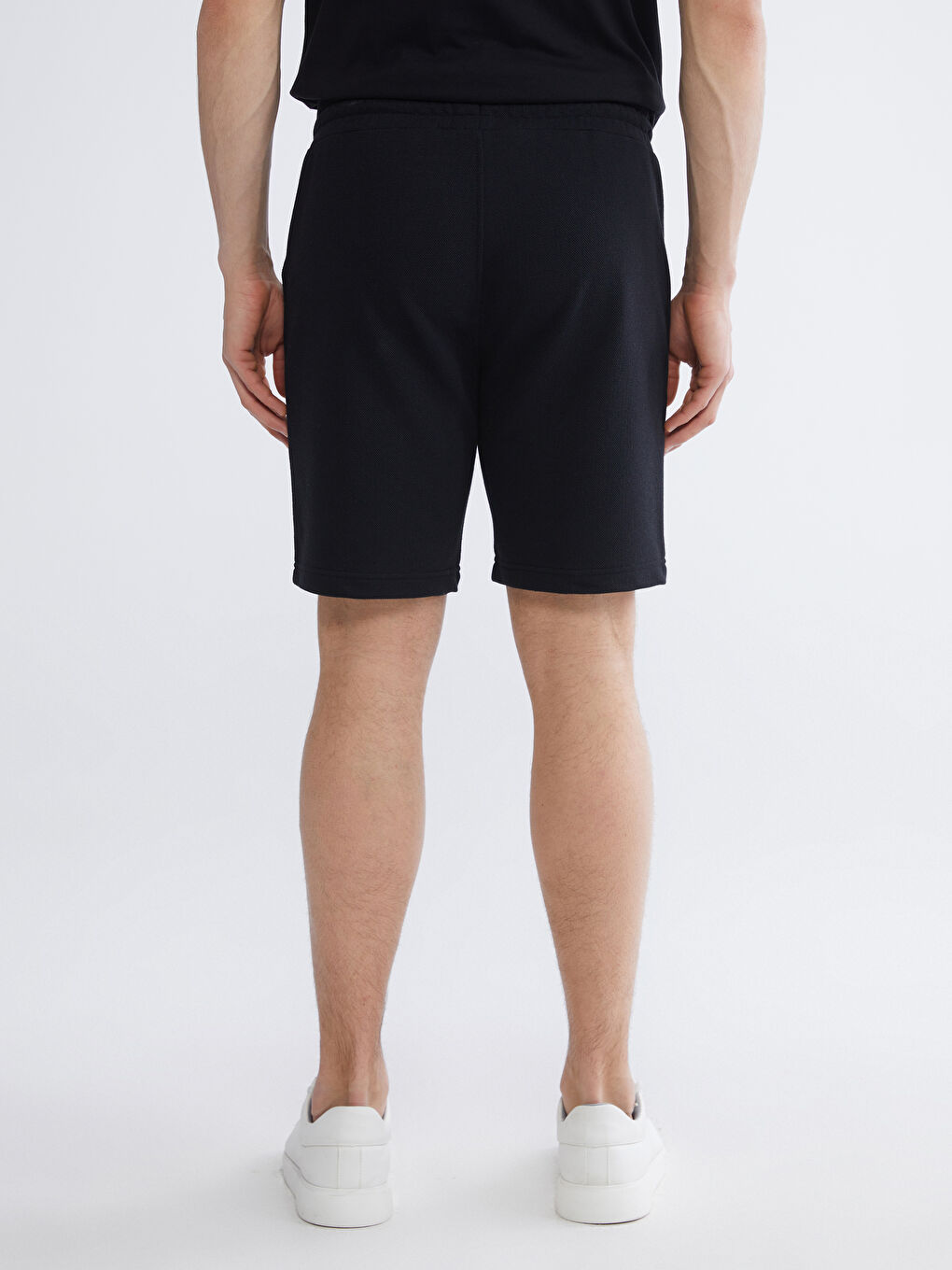 Siyah Standart Kalıp Erkek Pike Şort-4