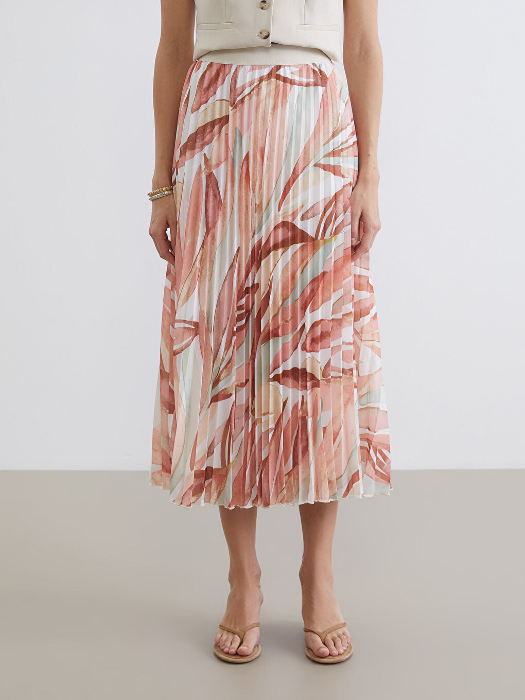 Elastic Waist Patterned Pleated Chiffon Skirt-1