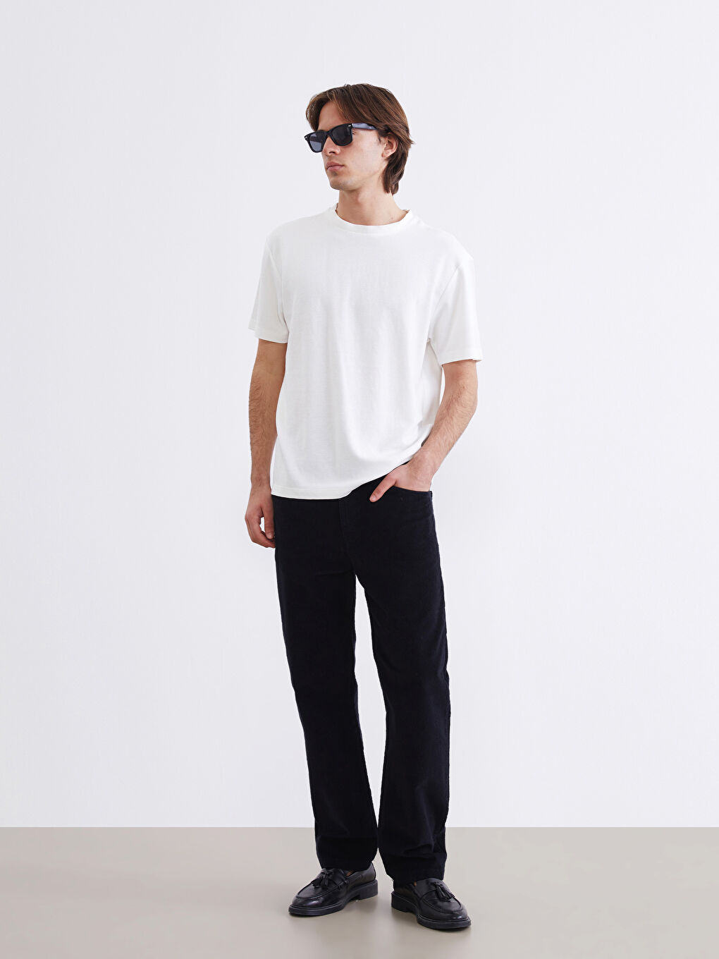 Ekru Bisiklet Yaka Erkek Tişört-1