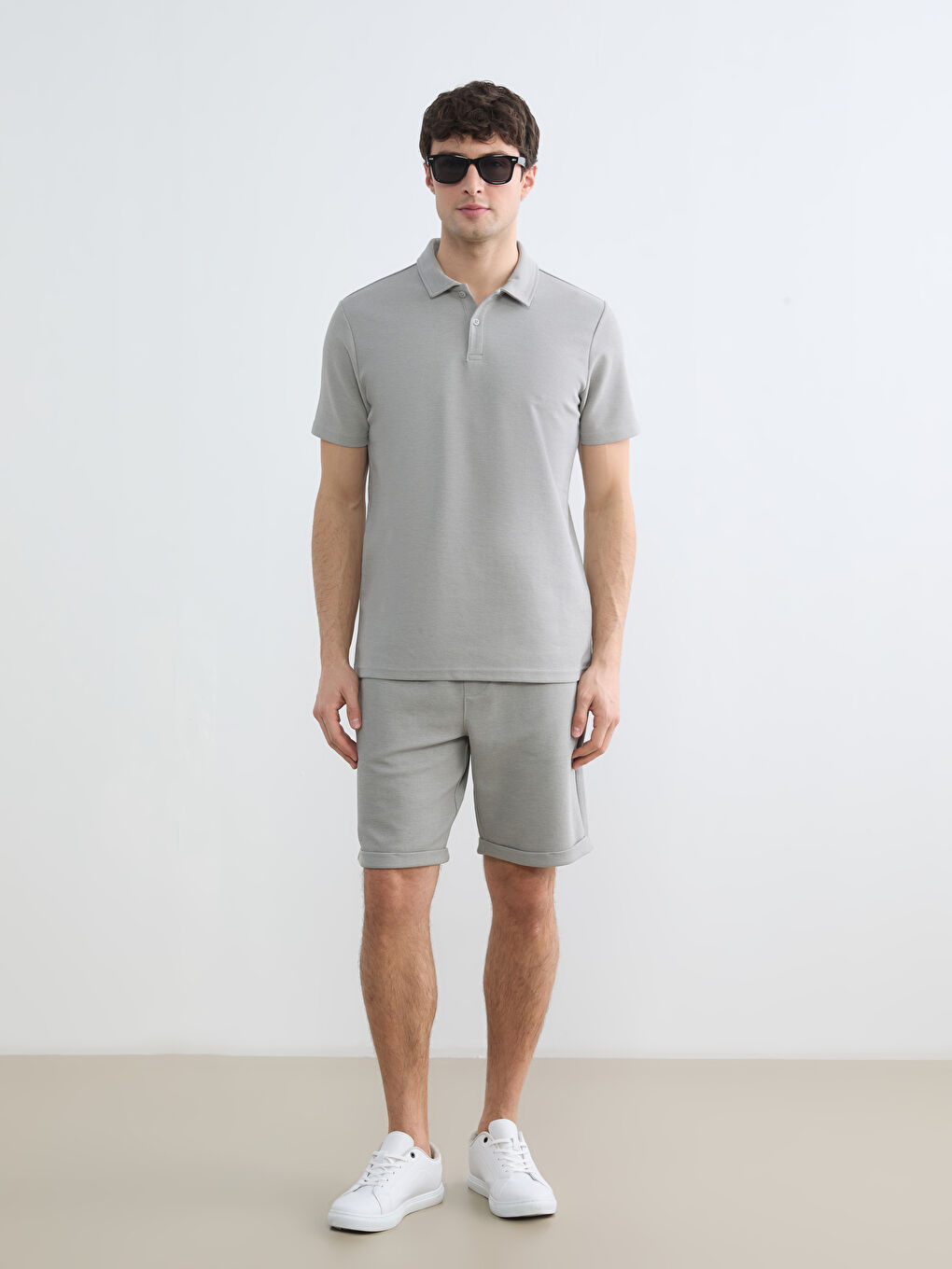 Man GREY T-Shirt-1