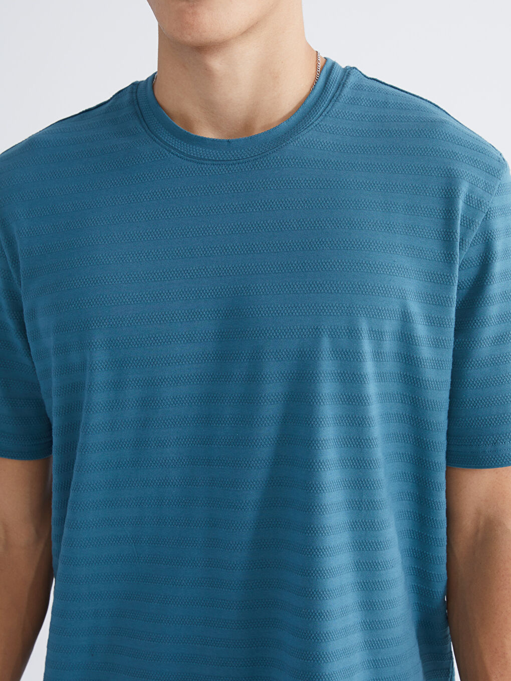 تيشيرت ياقة دائرية للرجال-2