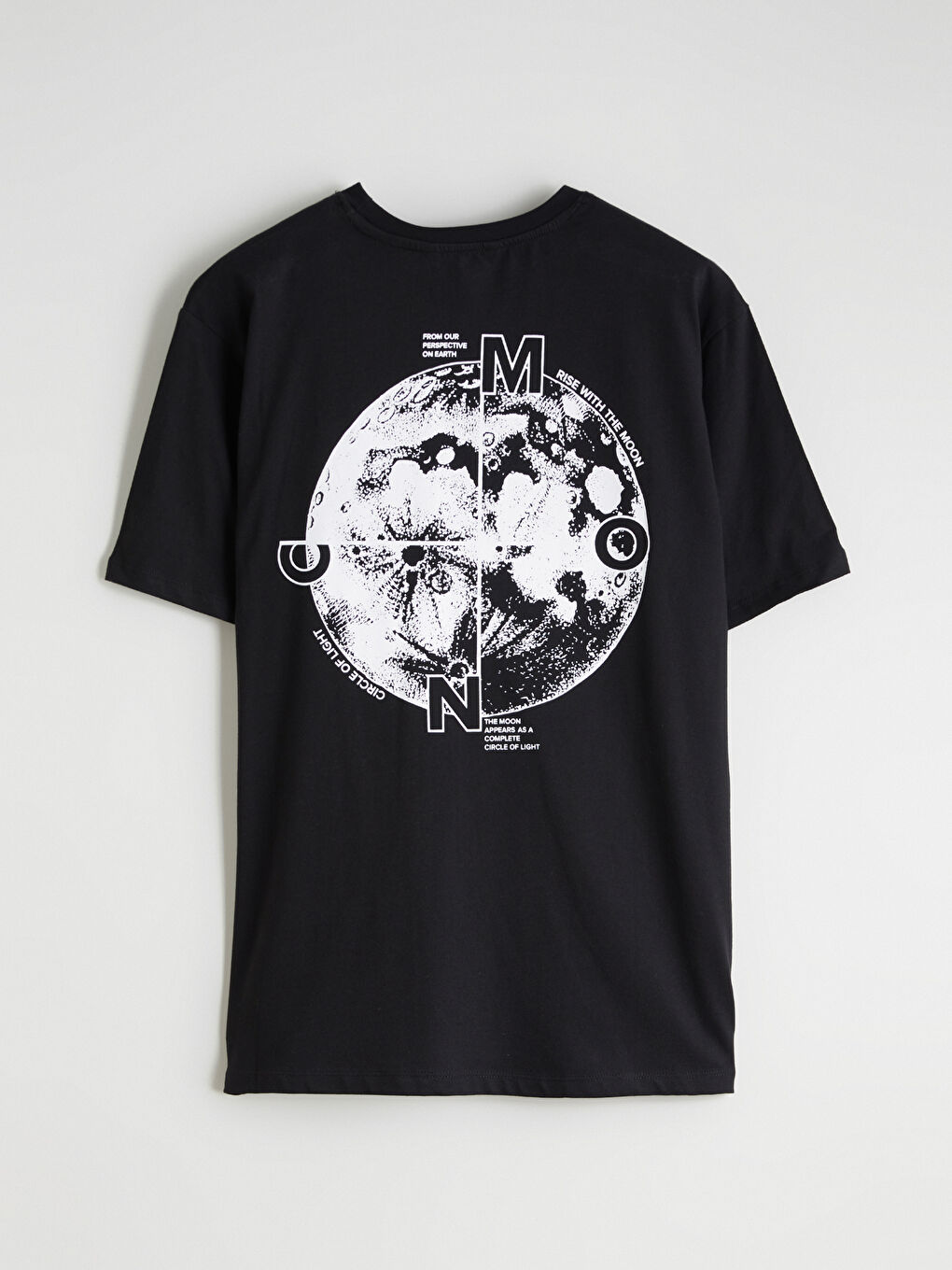 تيشيرت رجالي برقبة دائرية مطبوع من قماش جيرسي-5