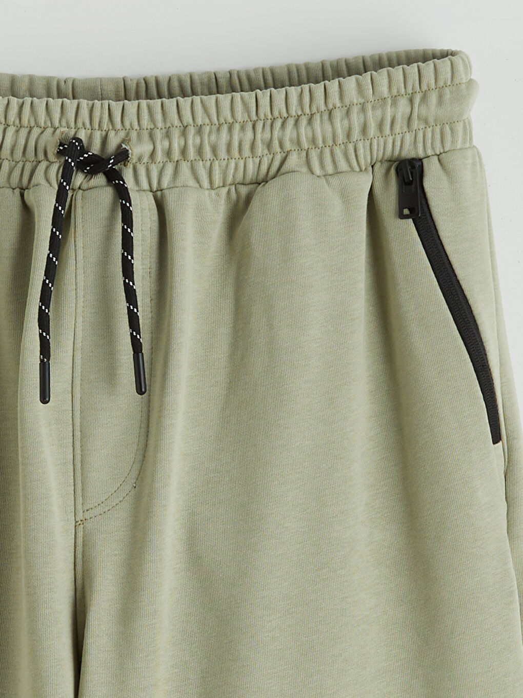 شورت للرجال بقصة عادية-1