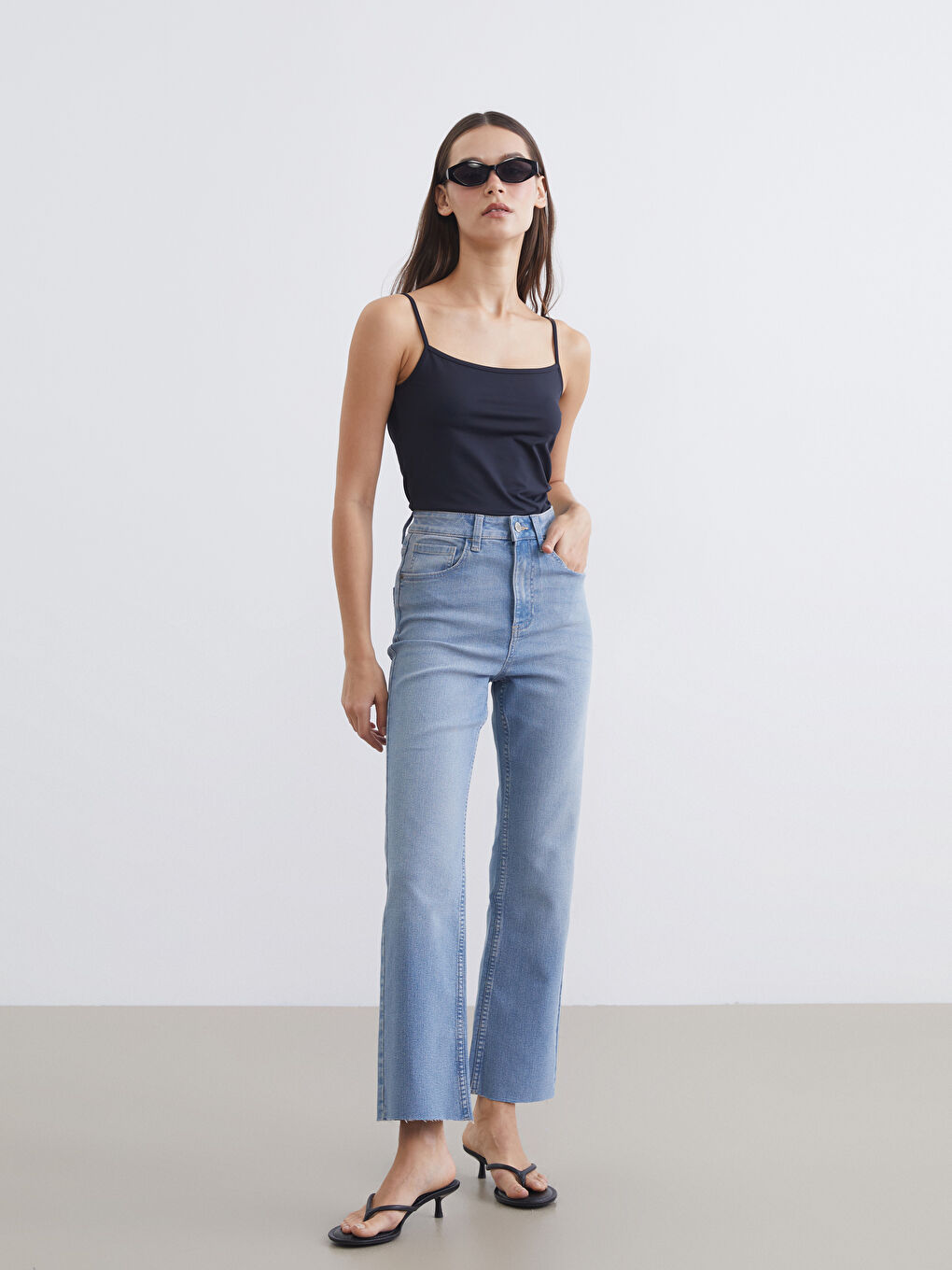 Women's Cropped Flare Jeans