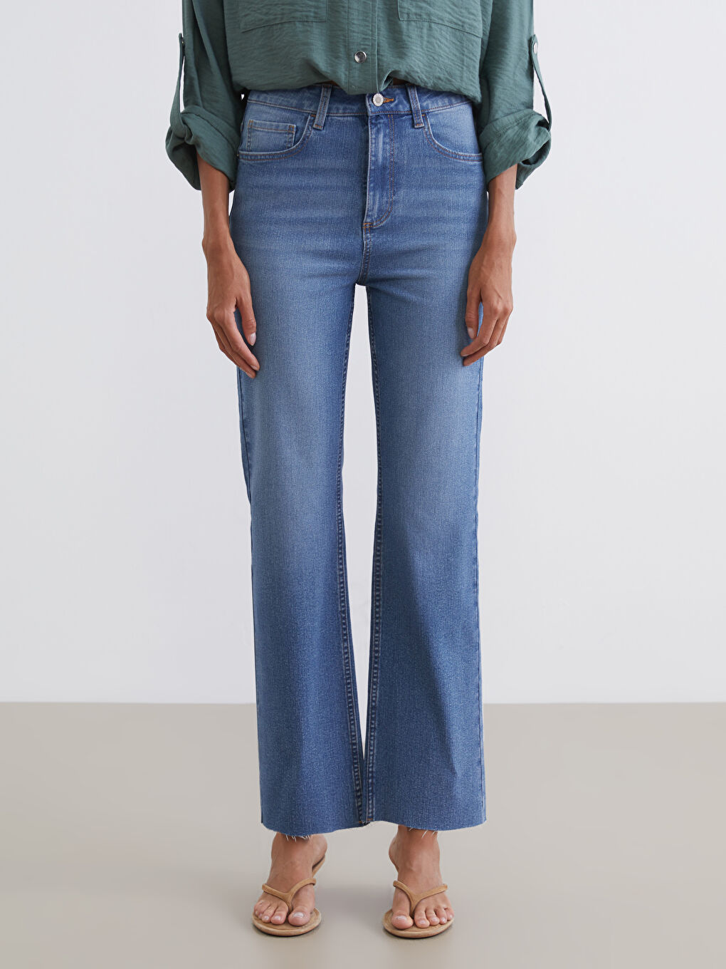 Women's Cropped Flare Jeans-1