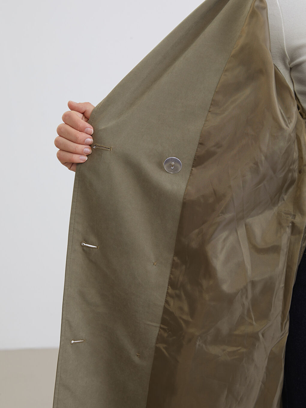 Haki Kruvaze Yaka Kadın Trençkot-3