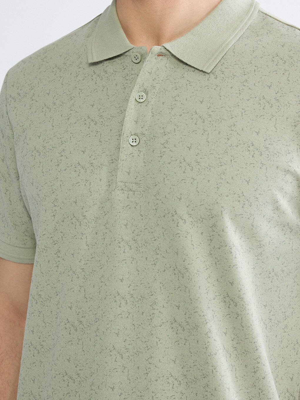 Мъжка тениска с поло яка, шарки и плат пике-2