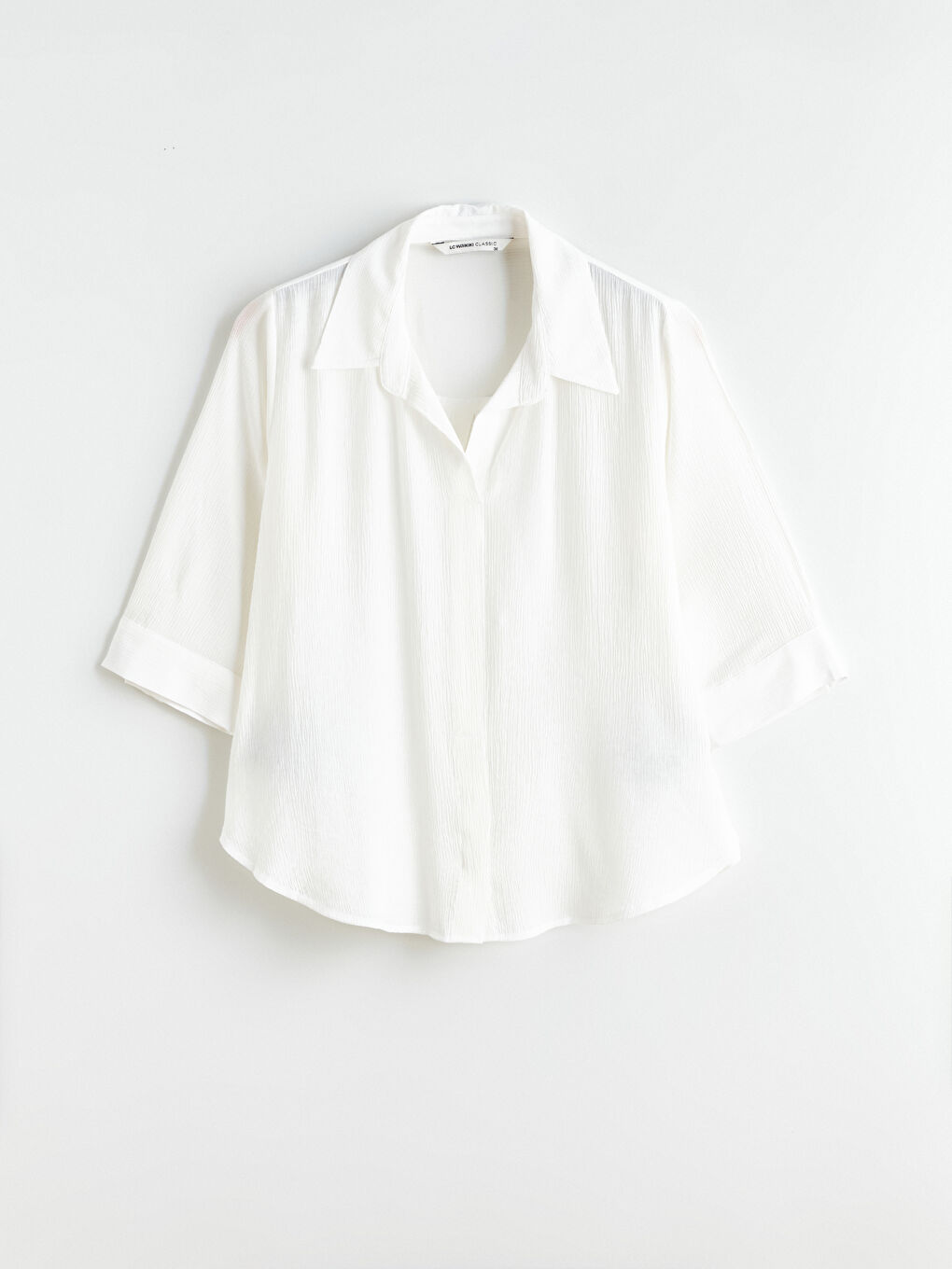Textured Blouse with a Collared Neckline-4