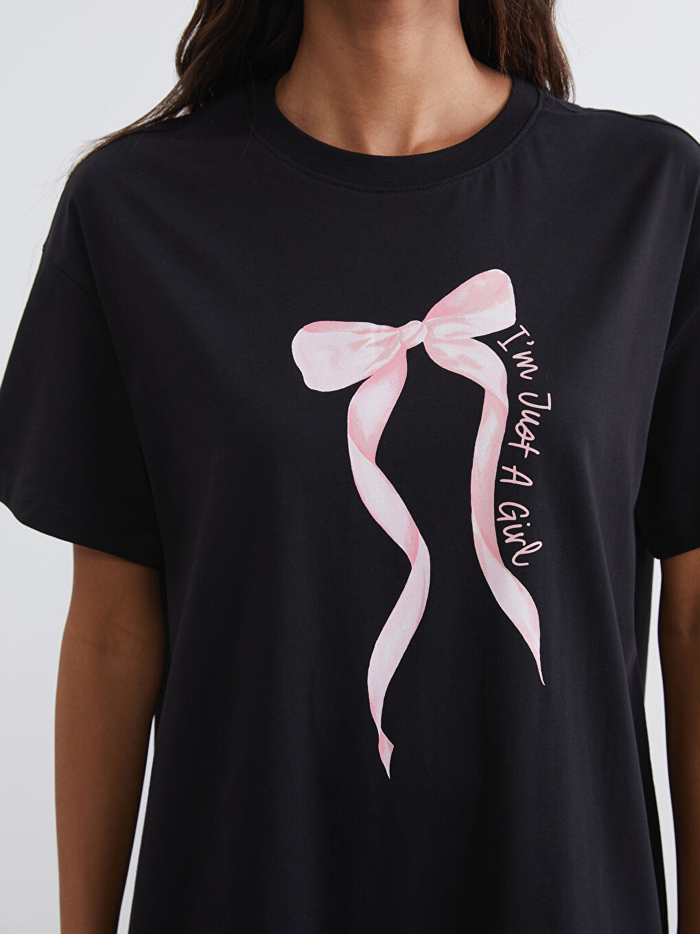 Siyah Bisiklet Yaka Baskılı Kadın Gecelik-2