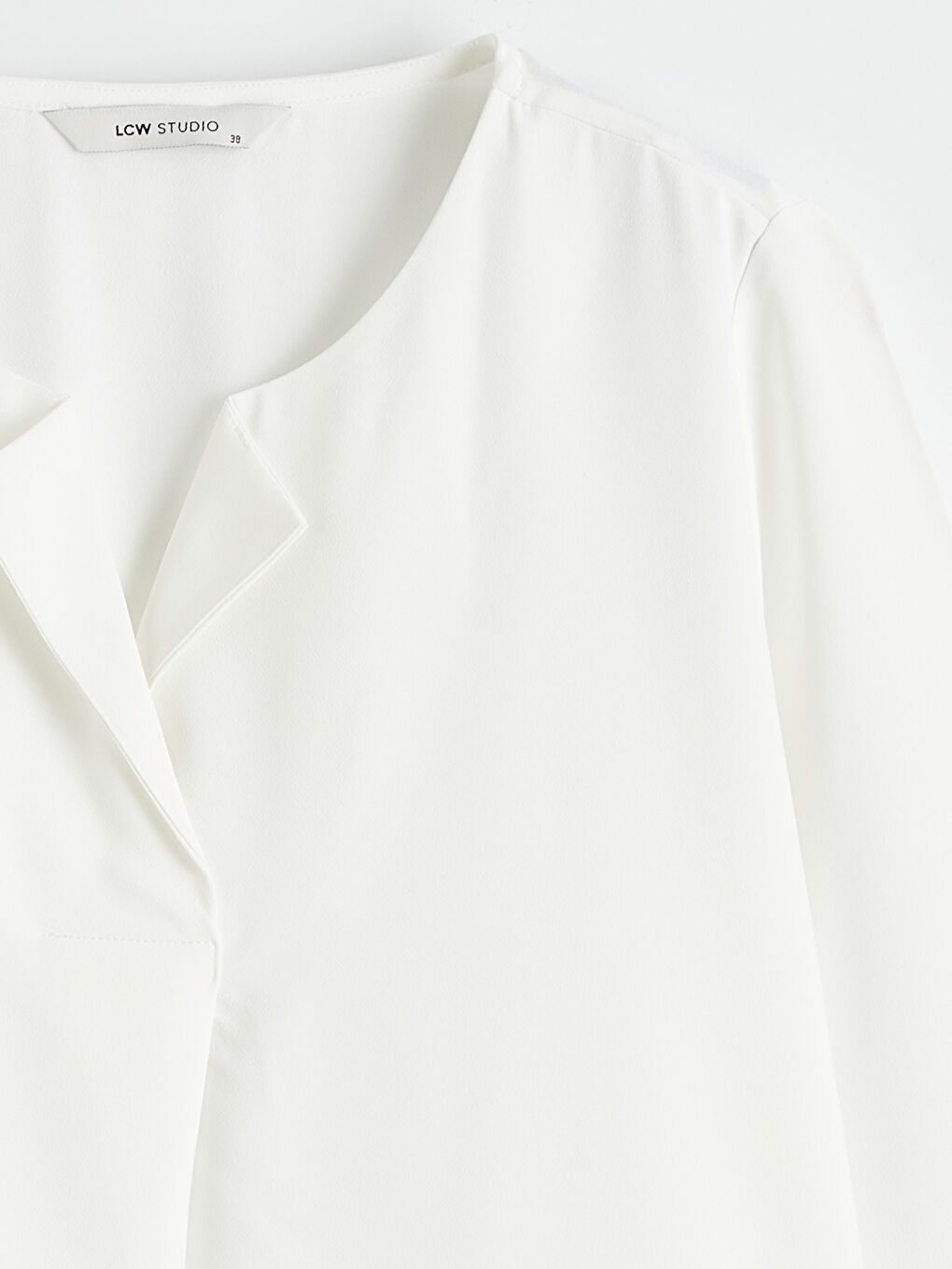 Ekru Kaçık Yaka Bluz-5