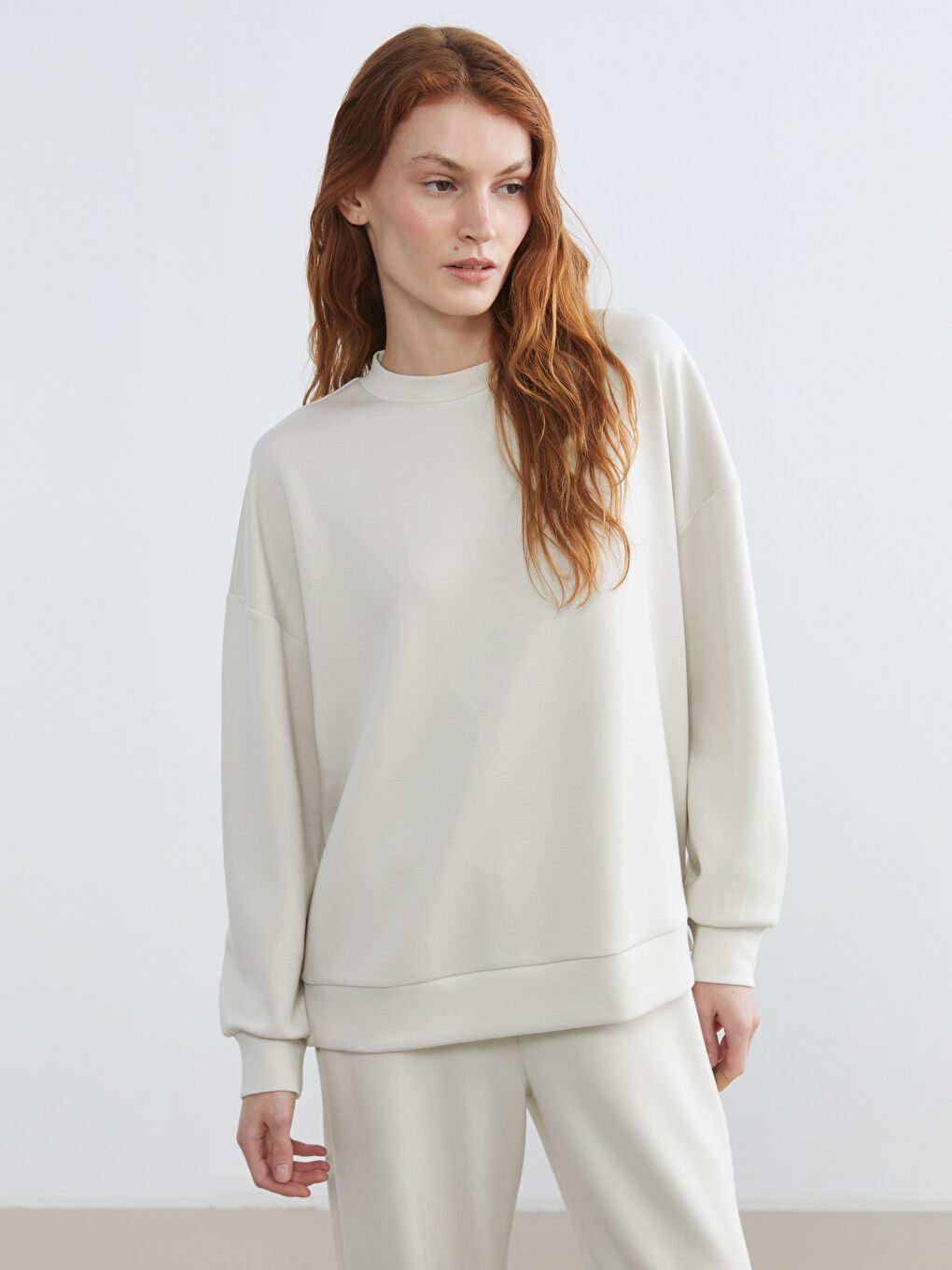 Bej Soft Touch Oversize Kadın Sweatshirt	