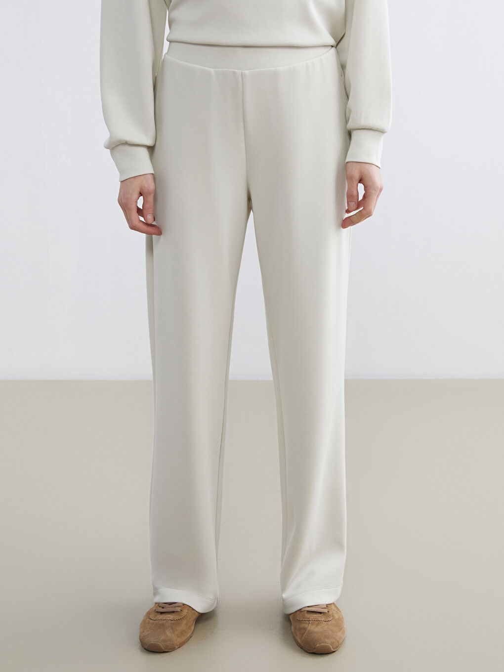 Bej Geniş Paça Soft Touch Kadın Eşofman Altı-1