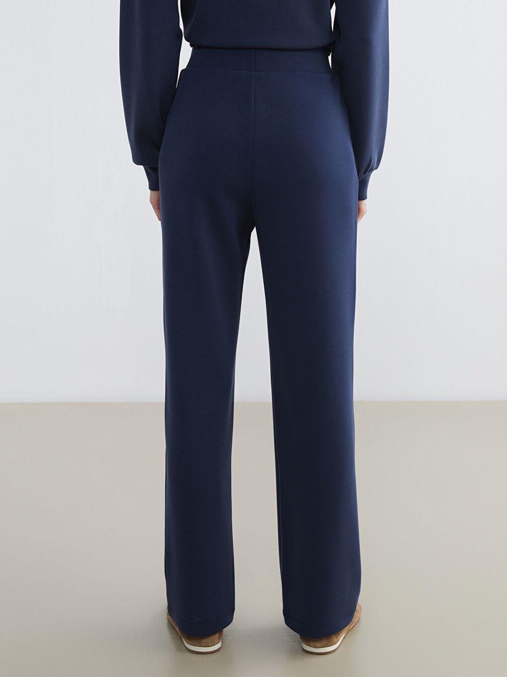 Women's Joggers with Elastic Waistband-3