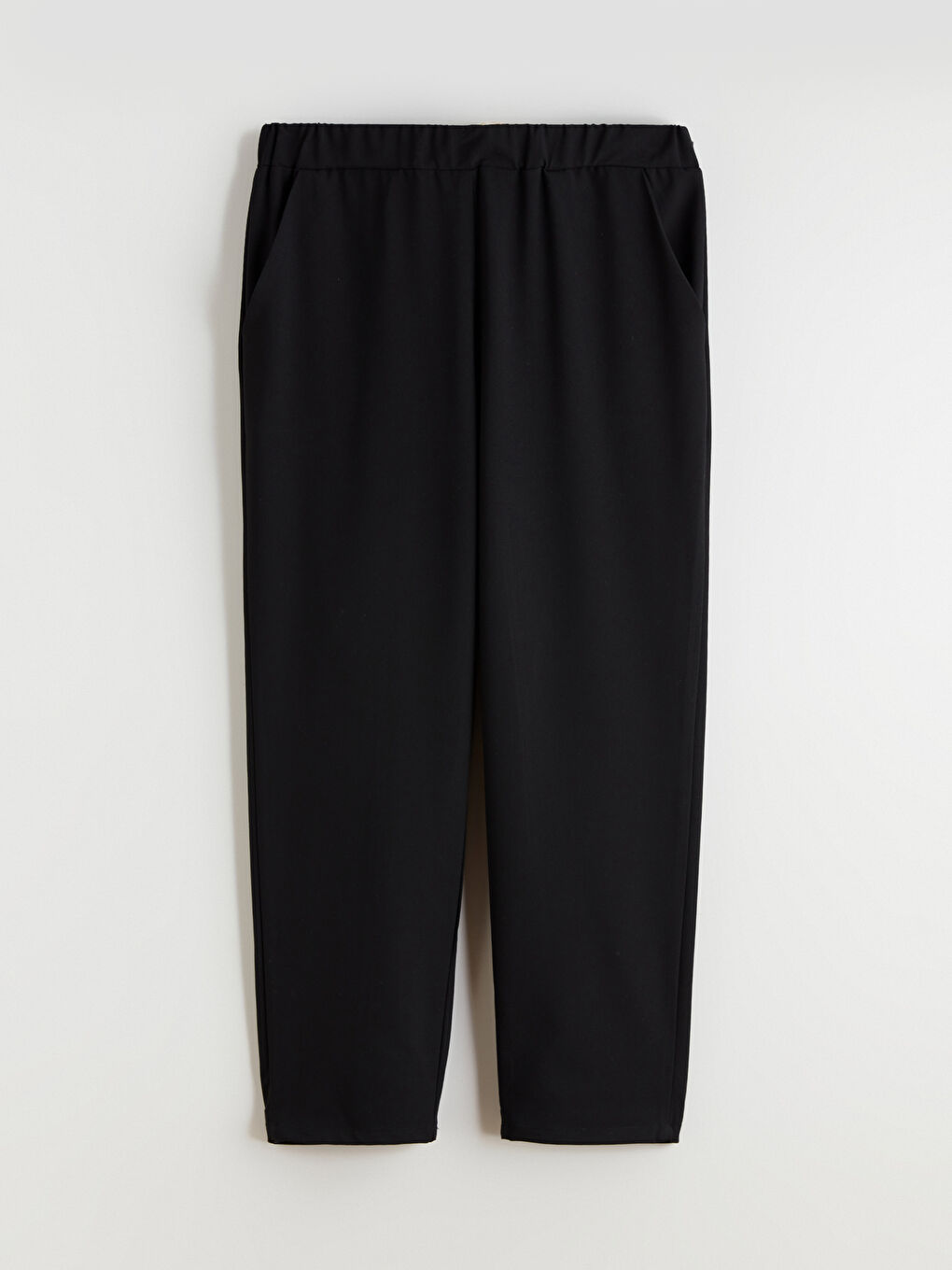 Siyah Beli Lastikli Kadın Pantolon-4