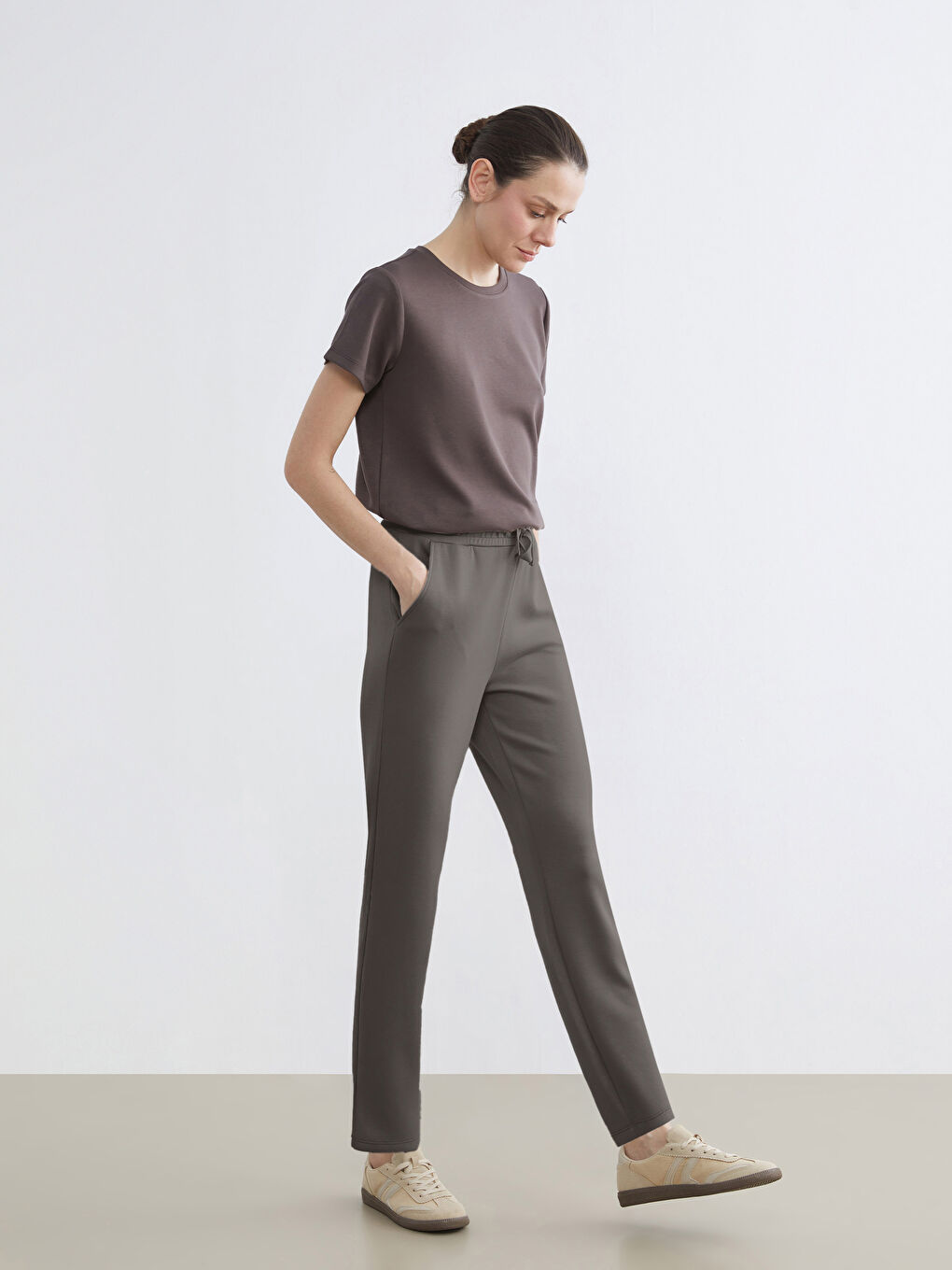 Pantalon Femme à Taille Élastiquée
