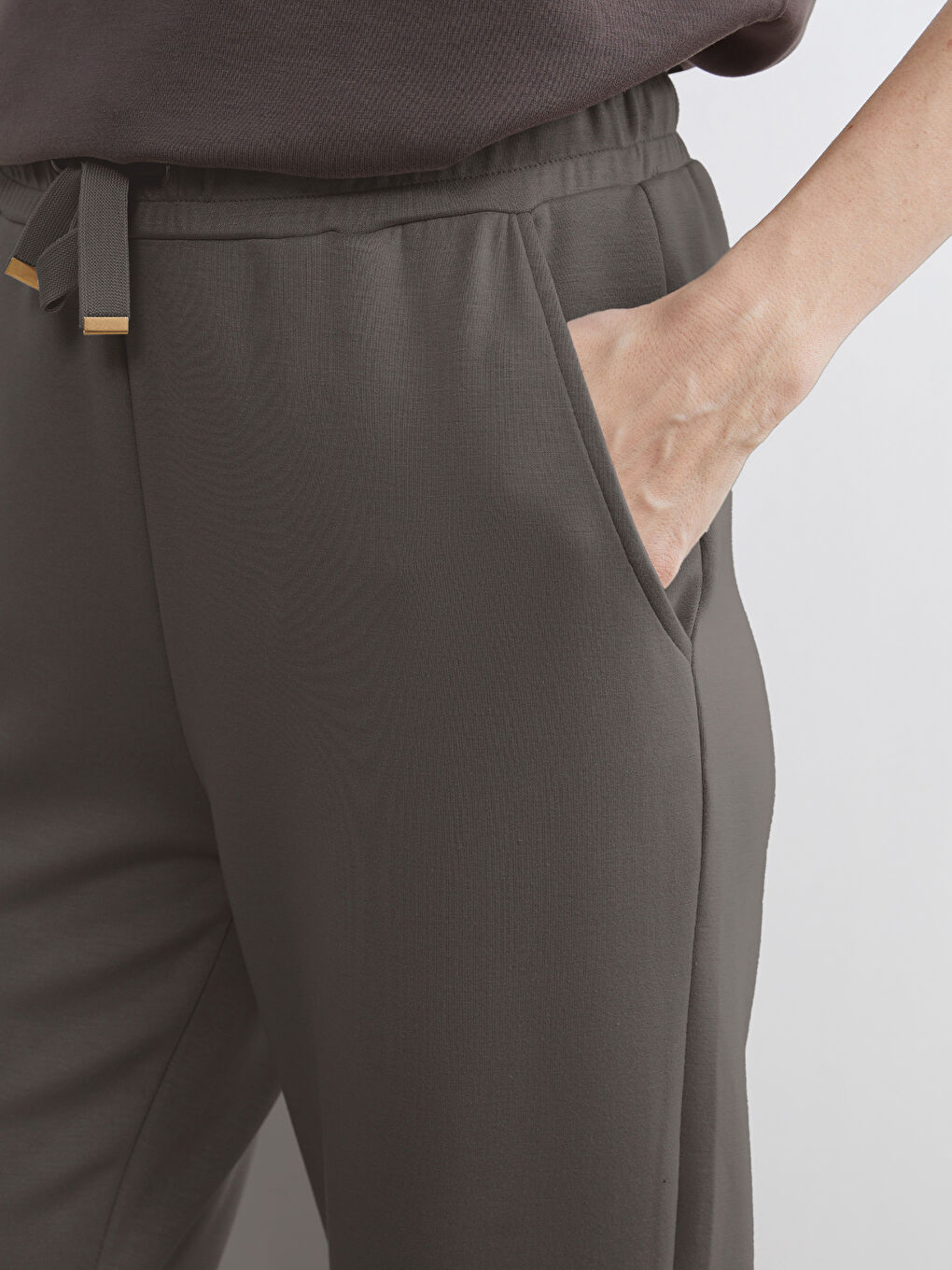 Pantalon Femme à Taille Élastiquée-2