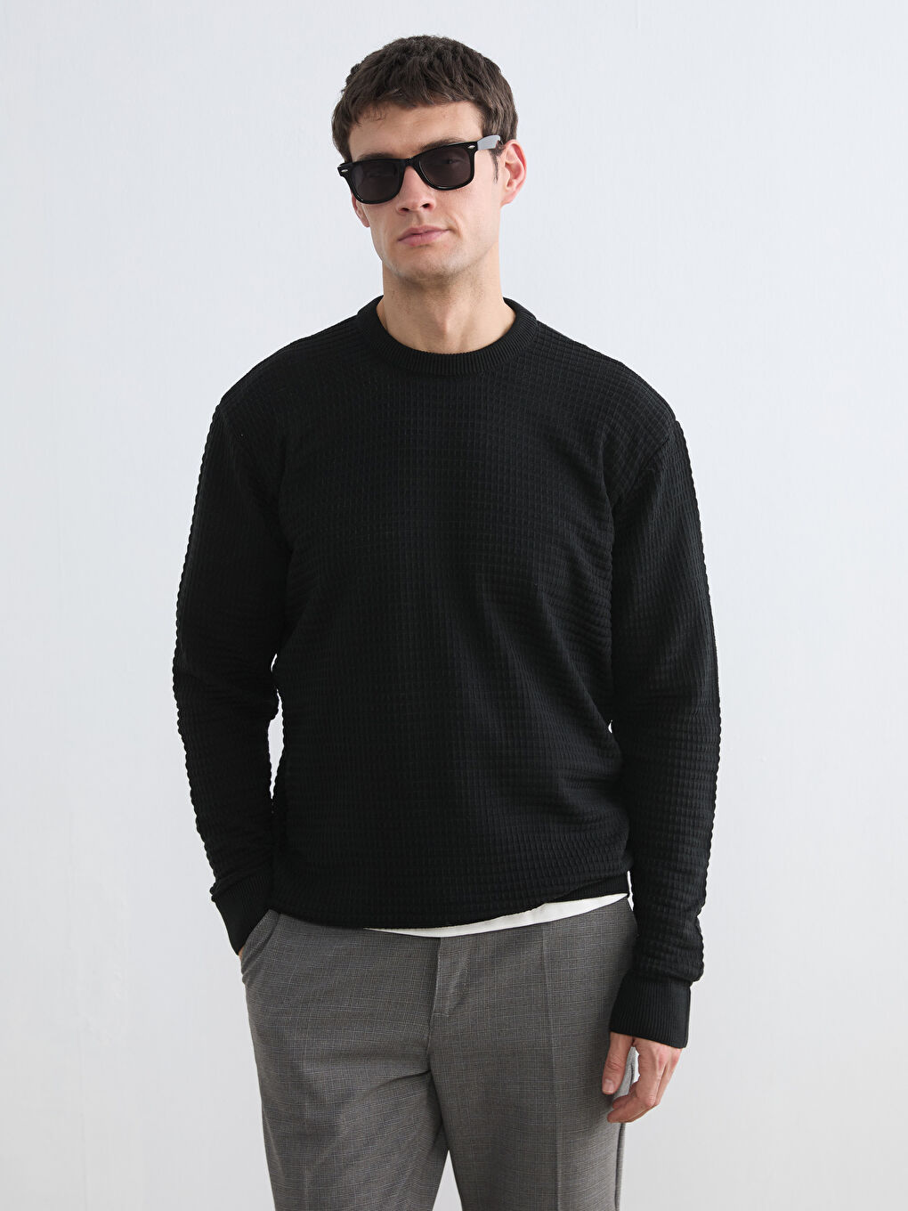Man BLACK Sweater
