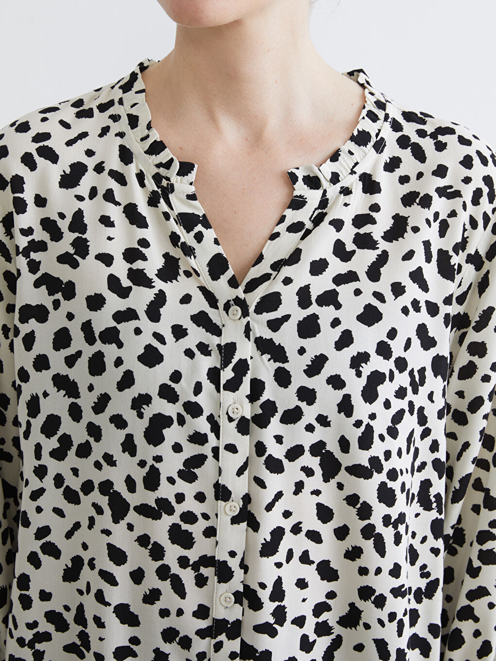 Asymmetric Collar Patterned Women's Shirt-2