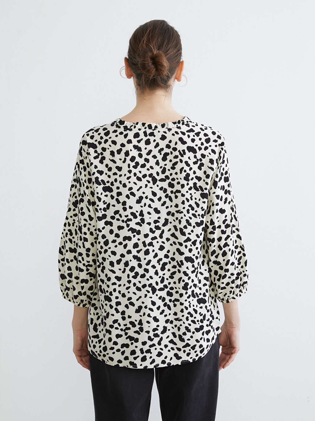 Asymmetric Collar Patterned Women's Shirt-3