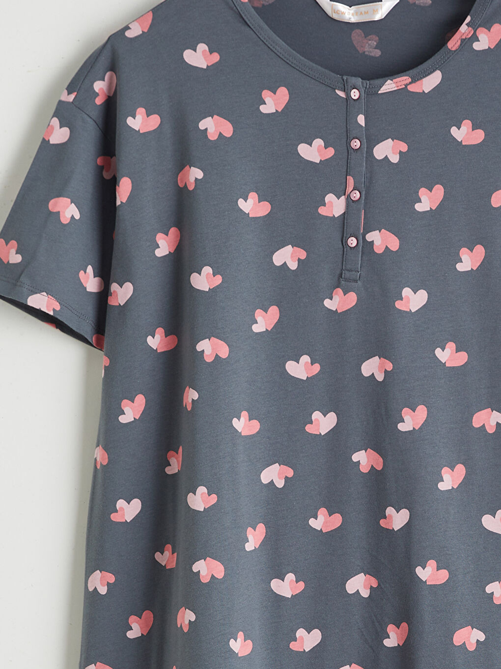 Gri Bisiklet Yaka Kalp Desenli Kadın Gecelik-5