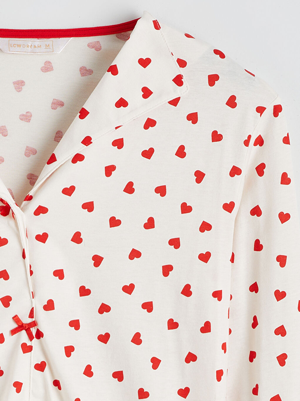 Ekru Gömlek Yaka Kalp Baskılı Hamile Pijama Üstü-1