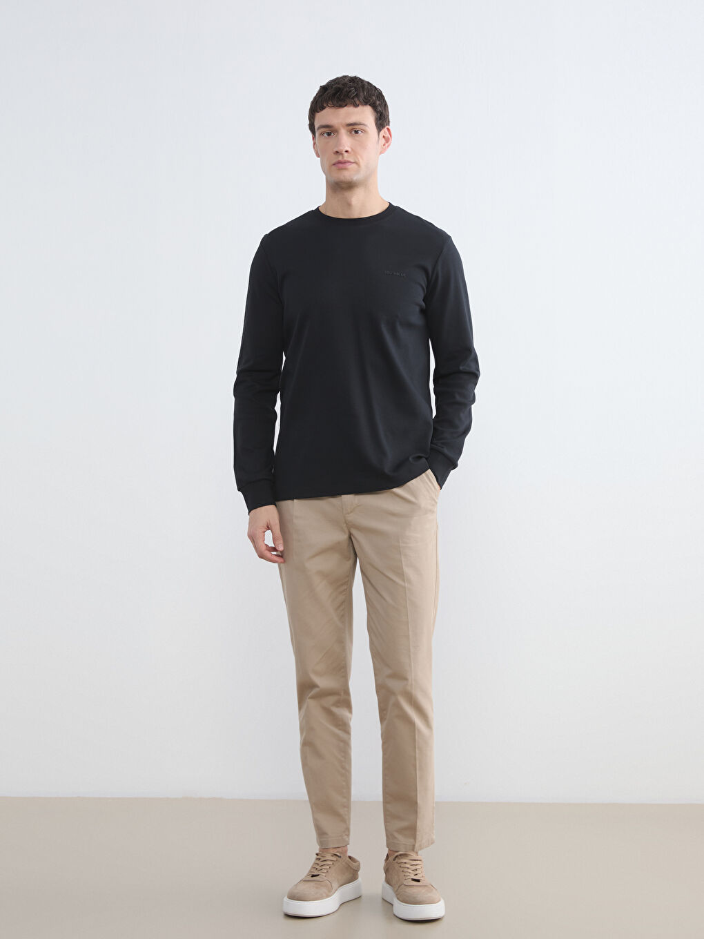 Siyah Bisiklet Yaka Erkek Sweatshirt-1