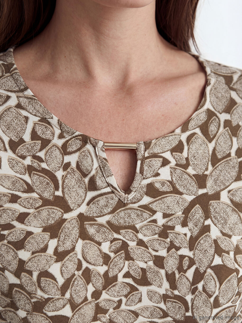 بلوزة منقوشة بكول مدور-2