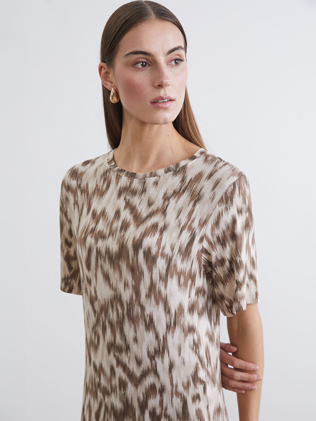 Crew Neck Patterned Dress-1