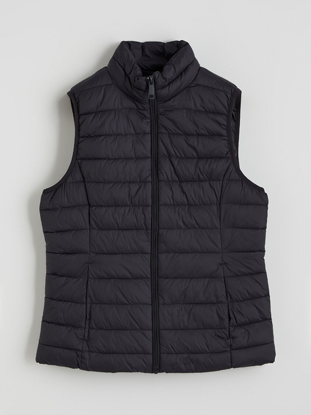 Siyah Dik Yaka Kadın Şişme Yelek-5