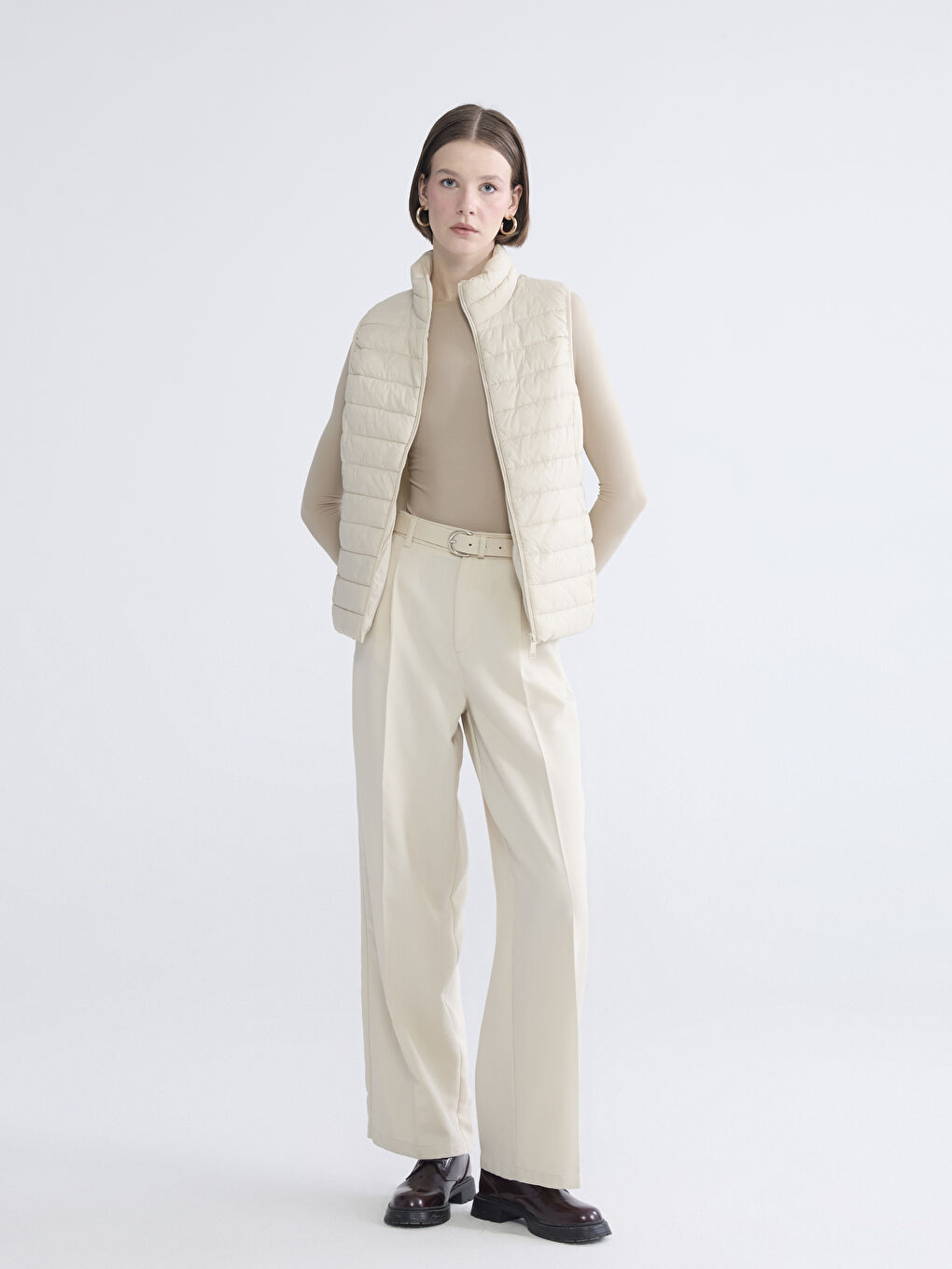 Bej Dik Yaka Kadın Şişme Yelek-1