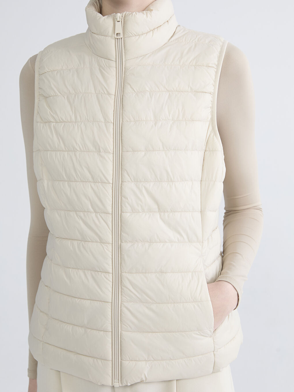 Bej Dik Yaka Kadın Şişme Yelek-3