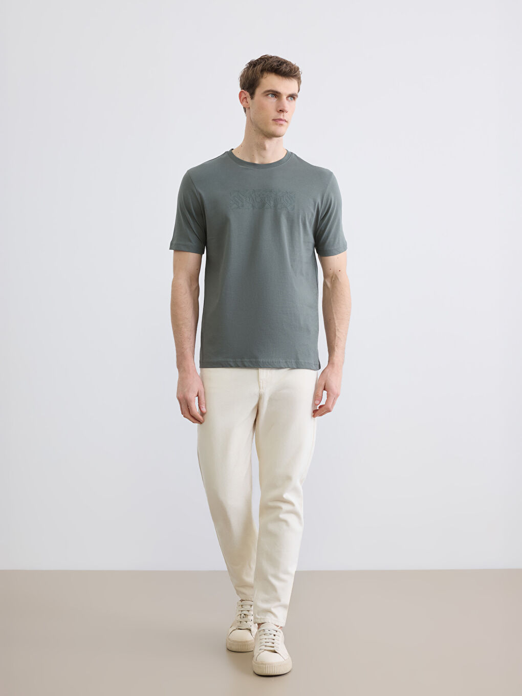 Haki Bisiklet Yaka Baskılı Penye Erkek Tişört-1