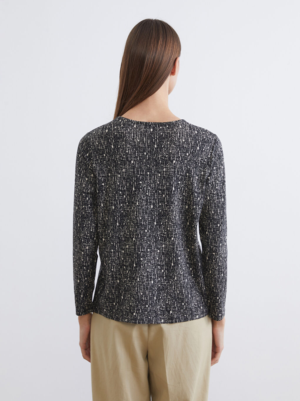 Siyah Bisiklet Yaka Desenli Bluz-3