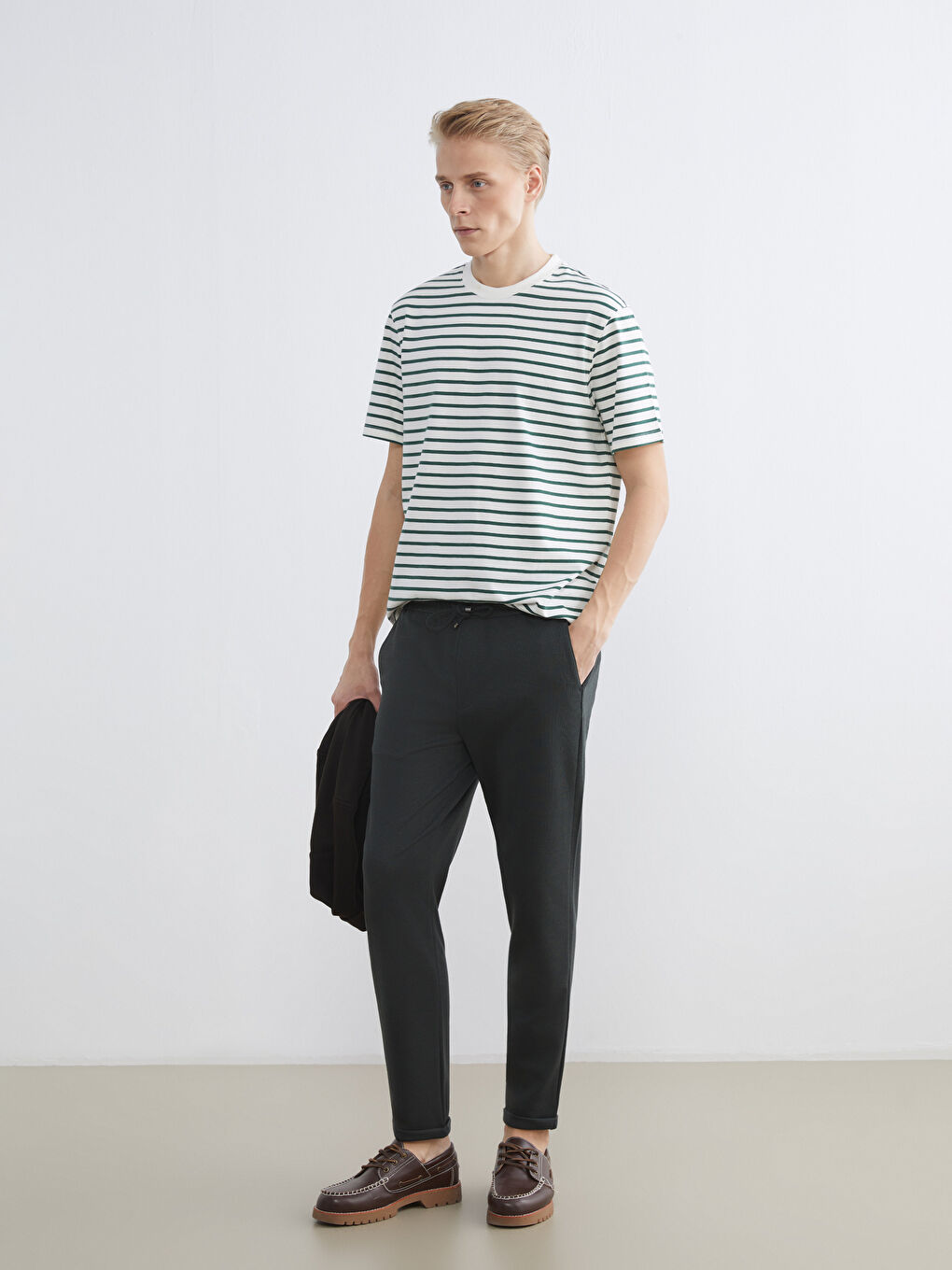 Чоловік ЗЕЛЕНИЙ Футболка-1