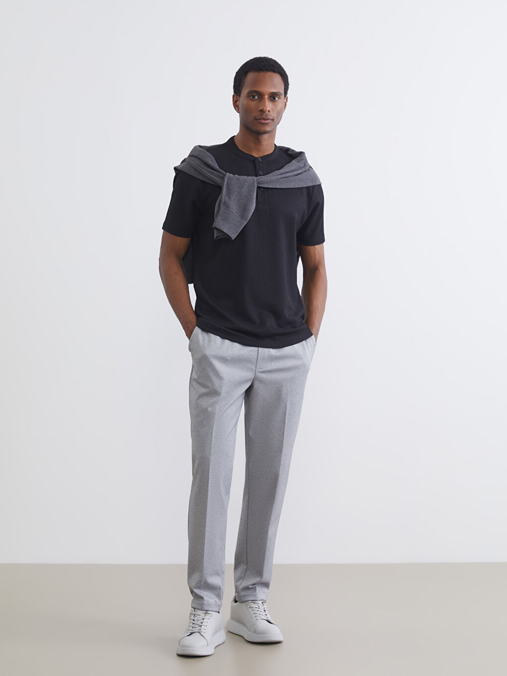 Pantalon coupe régulière pour homme