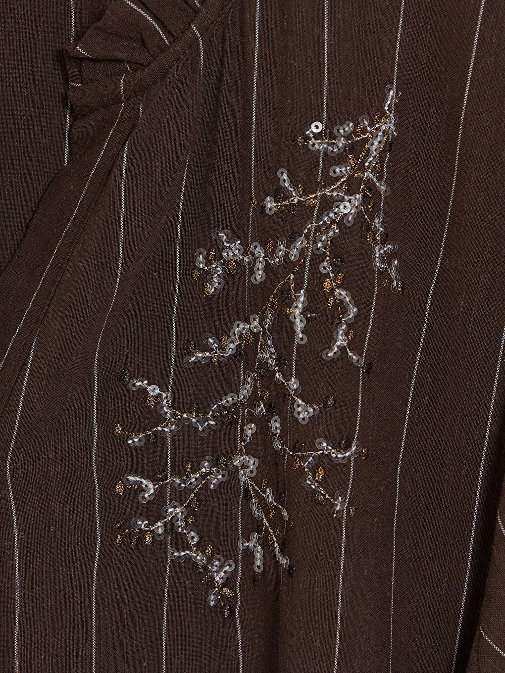 Kahverengi Fırfırlı Yaka Çizgili Kadın Gömlek-2