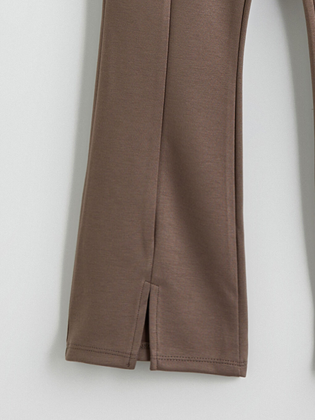 Kahverengi Önü Dikişli İspanyol Paça Kız Çocuk Tayt-1