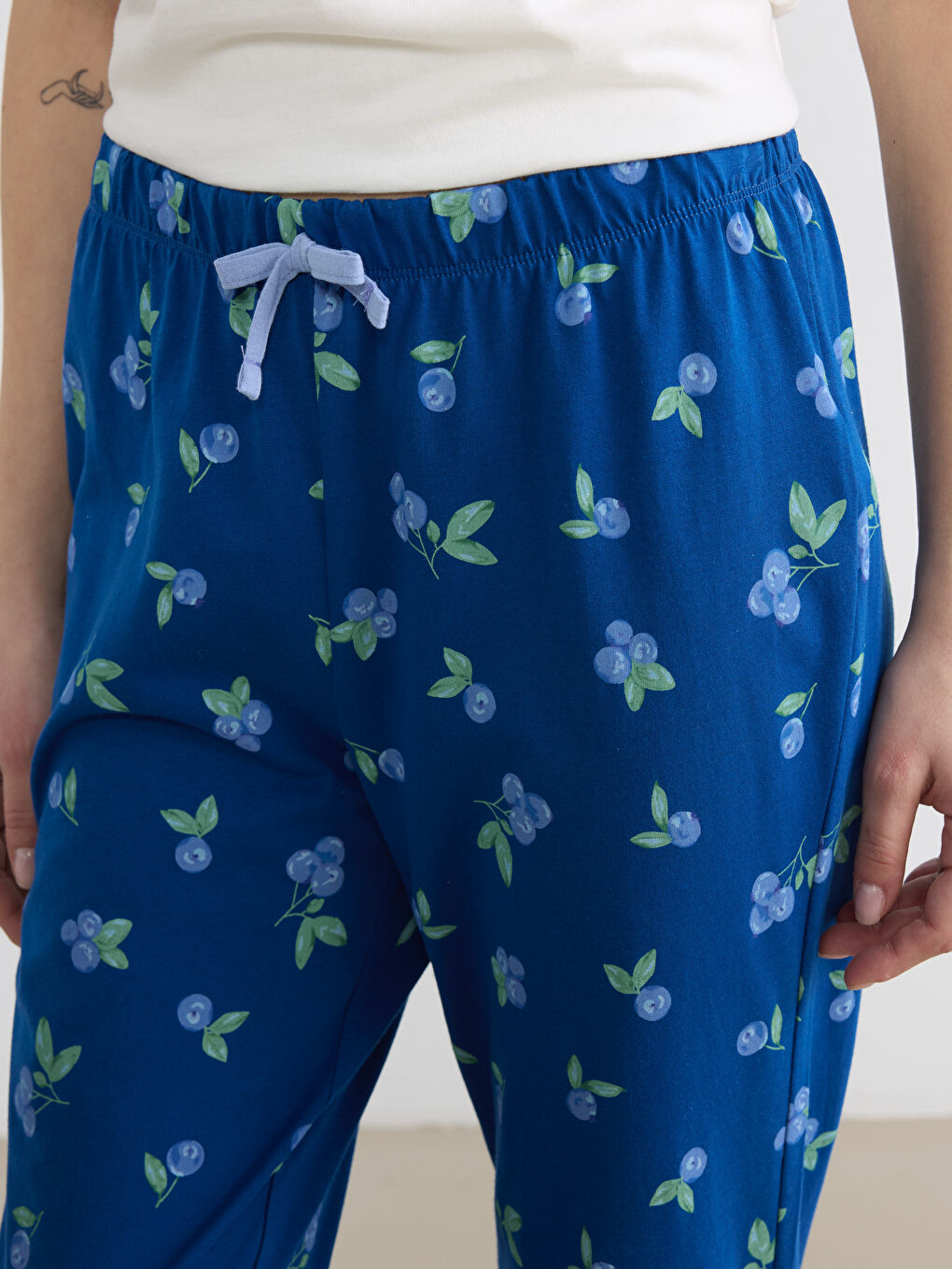 Mavi Kiraz Baskılı Kadın Jogger Pijama Altı-2