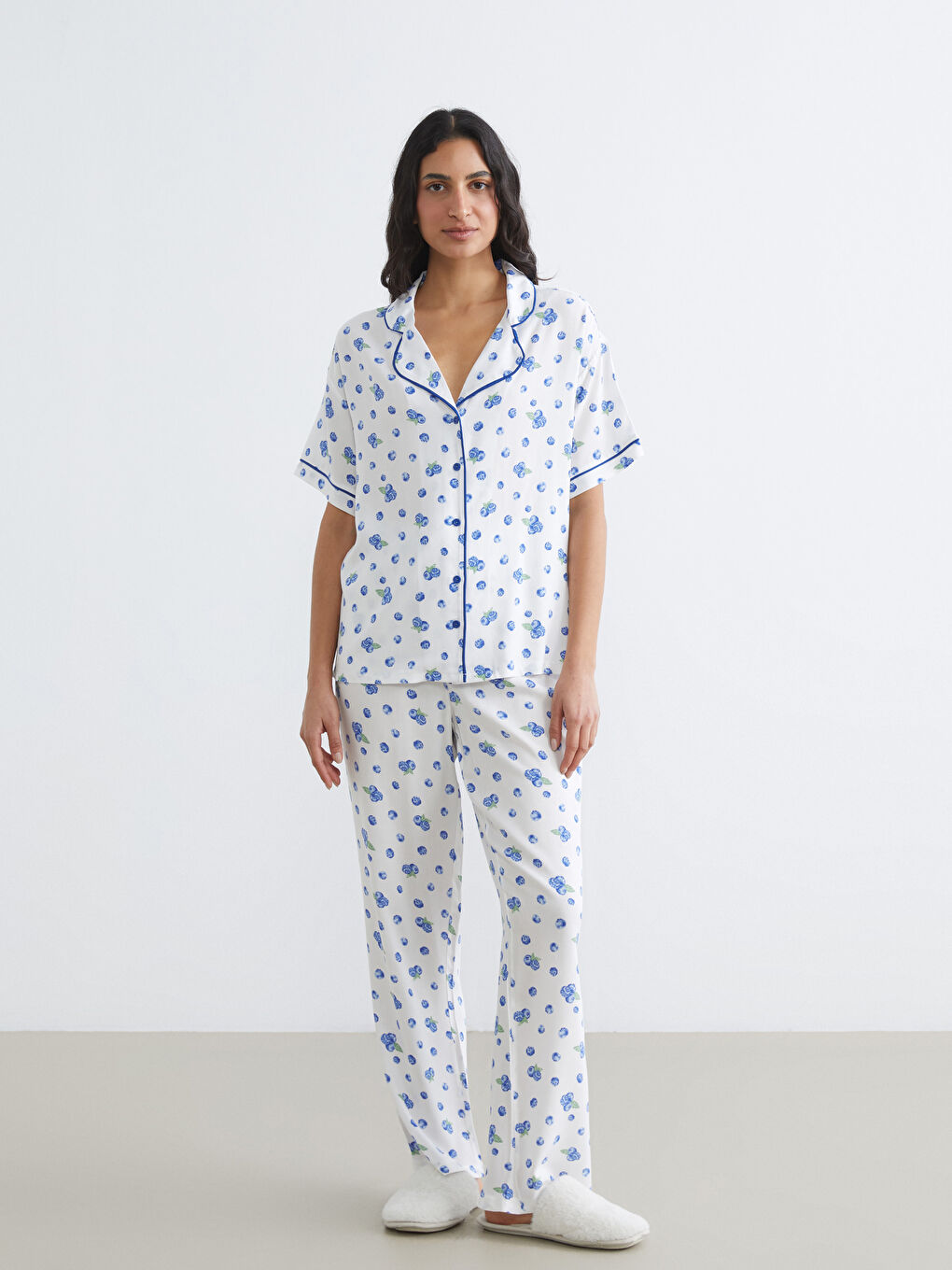 Ekru Gömlek Yaka Desenli Kadın Pijama Takım-1