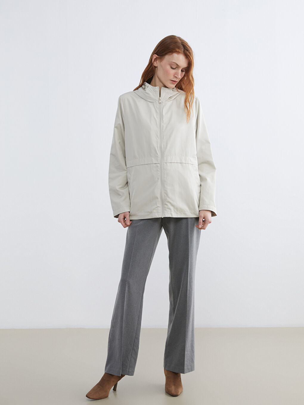 پالتۆی بەرباران بێجی ژن-1