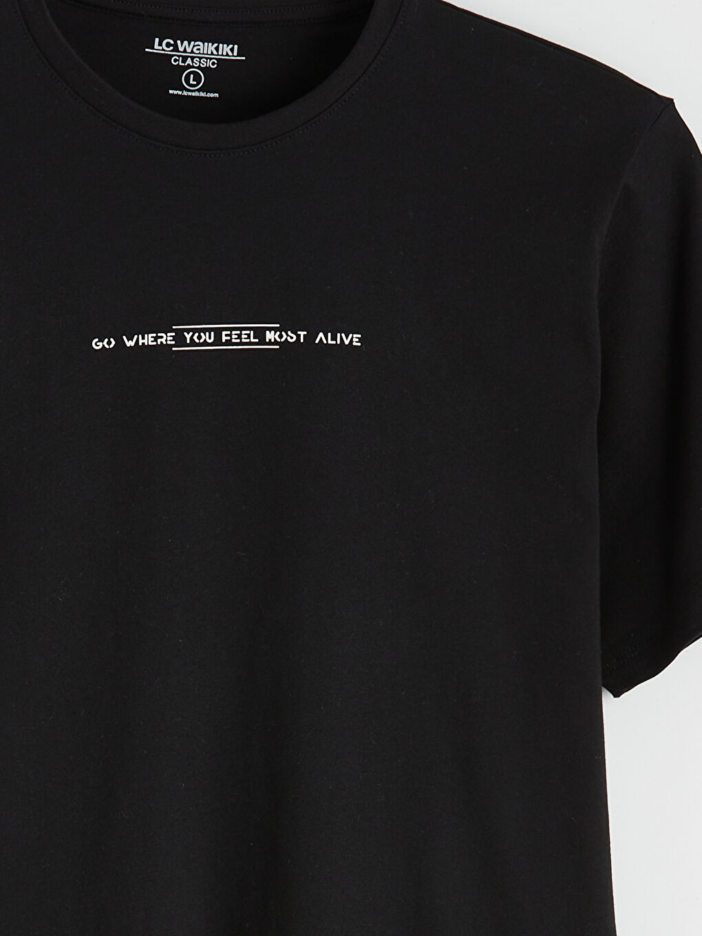 تيشيرت رجالي مطبوع بياقة دائرية محبوكة-5